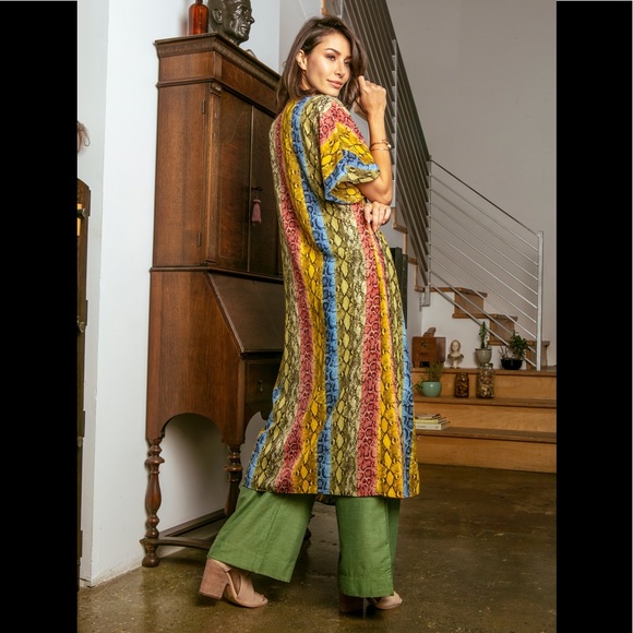 NWT Snake Print Long Kimono MADE IN USA - Picture 4 of 8